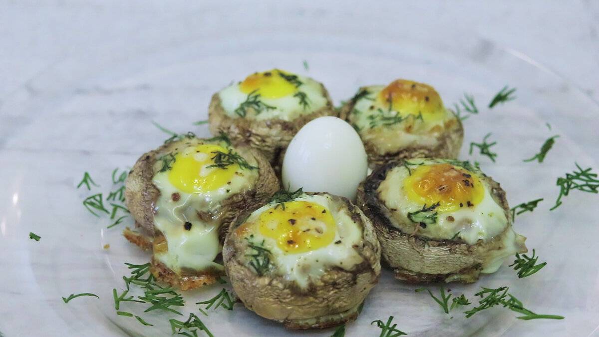 Рецепты блюд из перепелиных яиц: салаты, закуски и основное блюдо