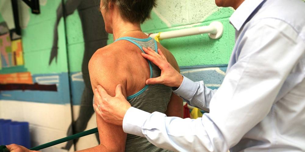 Повреждение ротаторной манжеты плеча
