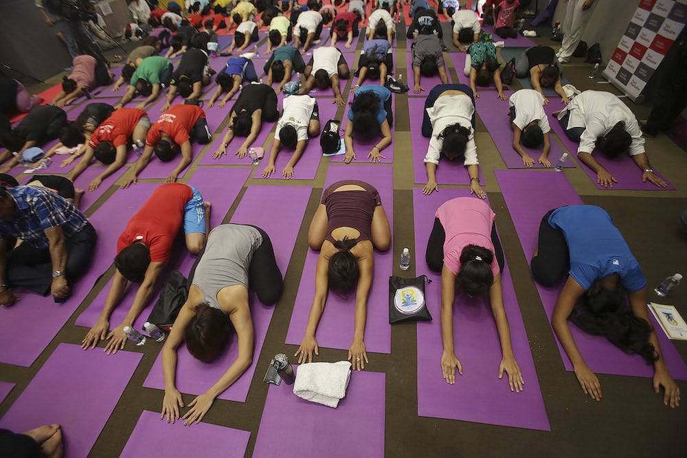 Вред йоги или как гимнастика может убить ваше здоровье | women press club