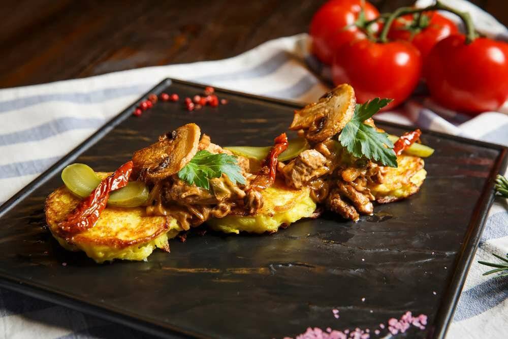 Чем накормить гостей недорого, вкусно и быстро - 20 рецептов блюд