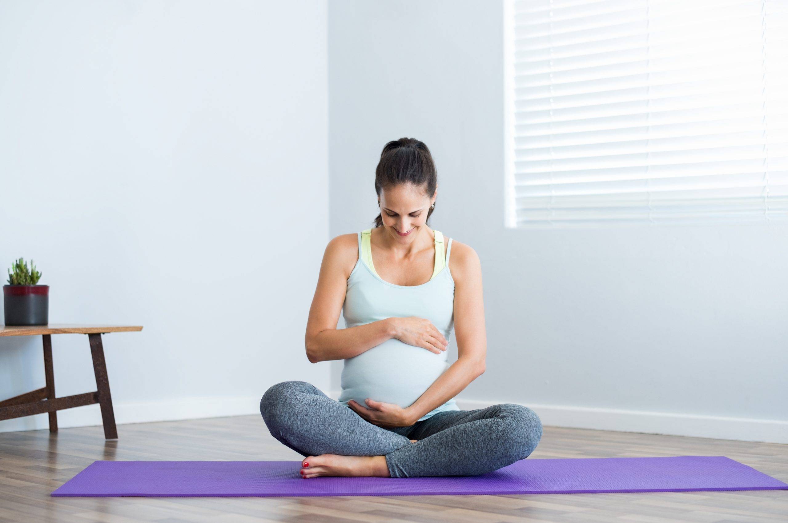 Полезен ли пилатес для беременных? пилатес при беременности: кому полезен и когда начинать занятия