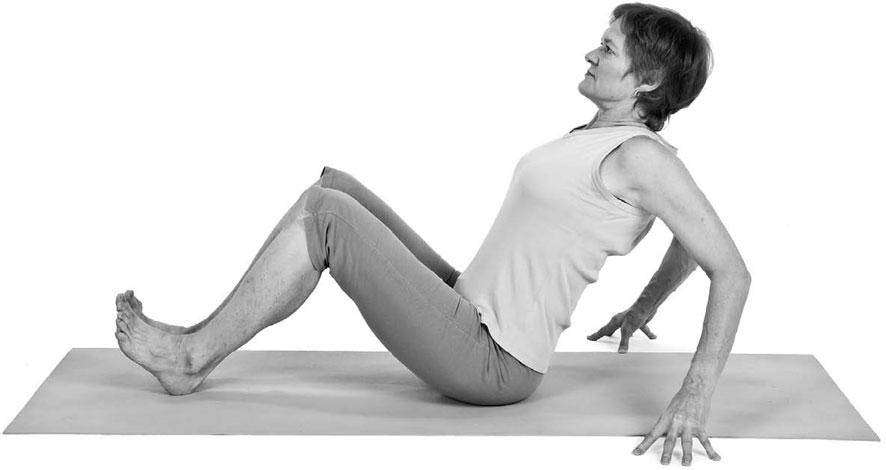 Прасарита падоттанасана в йоге: техника выполнения, польза, противопоказания