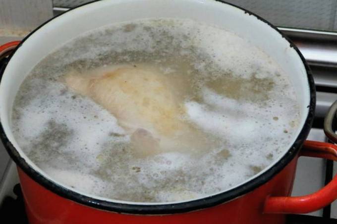 Секреты приготовления куриного бульона