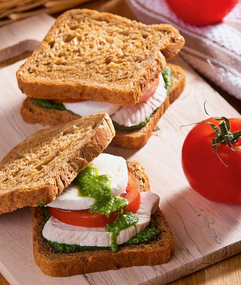 Горячие бутерброды — вкусные и быстрые рецепты на любой вкус
