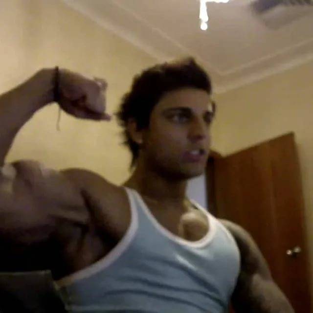 Zyzz спина