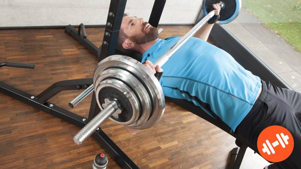 Как накачаться в домашних условиях: лучшие упражнения и программы тренировок для мужчин и женщин помогут быстро накачать мышцы