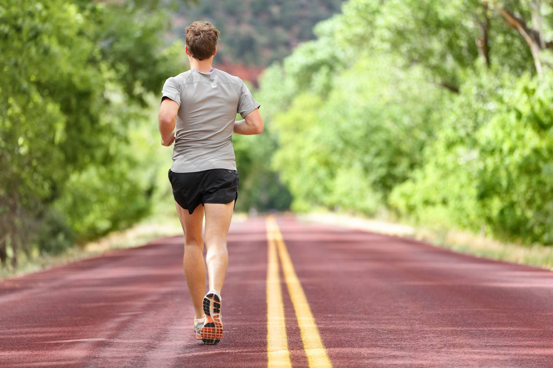Что эффективнее для похудения: бег или ходьба?