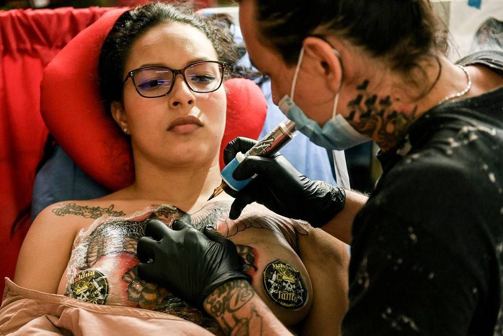 Отношение к татуировкам: все за и против от а до я