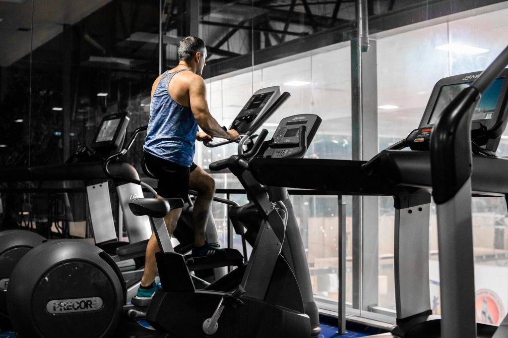 Что лучше для похудения кардио или силовые | musclefit