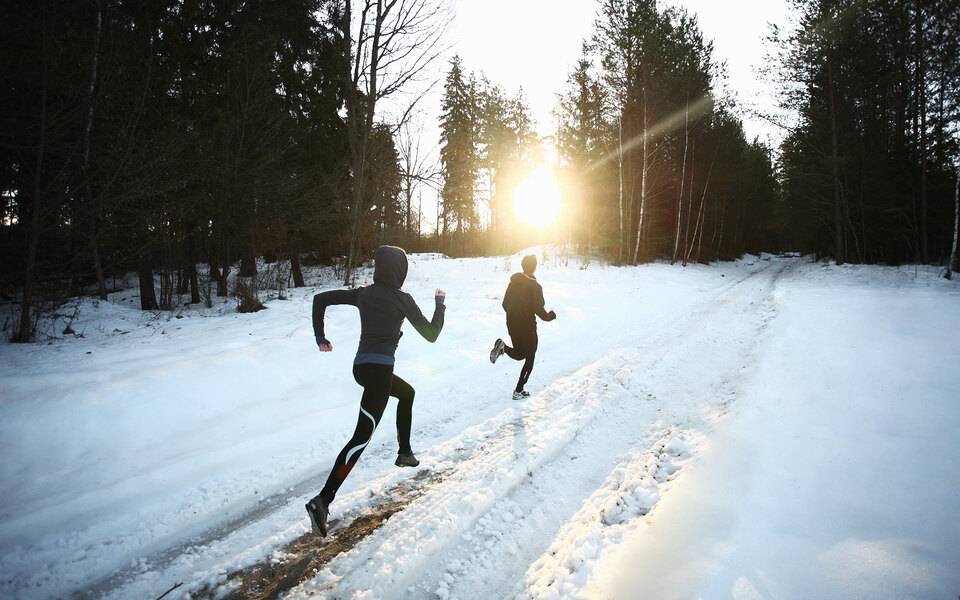 Как правильно бегать зимой, чтобы не заболеть, 10 советов