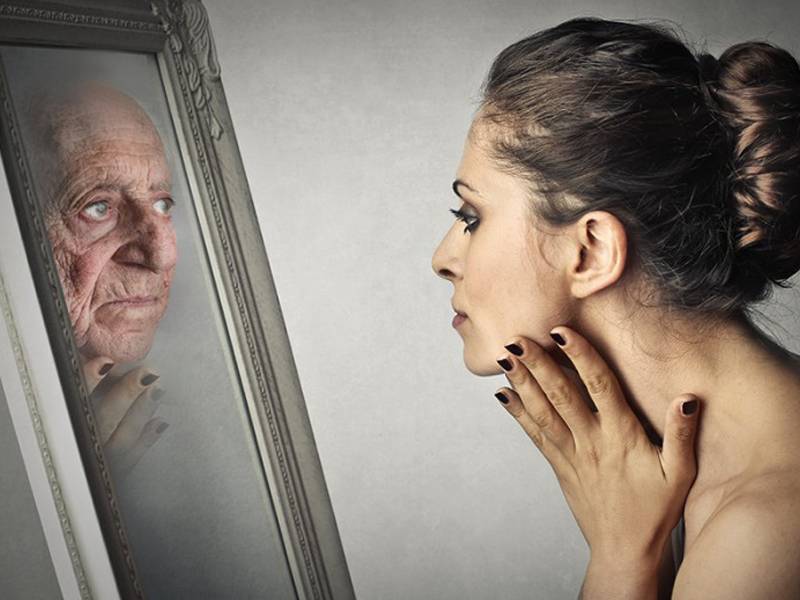Ученые получили свидетельства ускоренного биологического старения у людей с депрессией - новости медицины